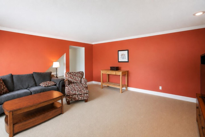 Photo 4 at 6440 Douglas Street, Horseshoe Bay WV, West Vancouver