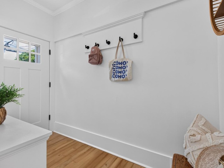 Photo 4 at 3730 Windsor Street, Fraser VE, Vancouver East