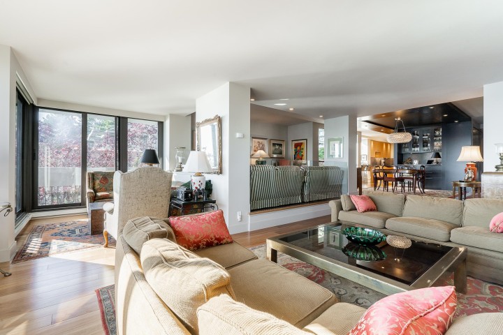 Photo 28 at 301 - 1930 Bellevue Avenue, Ambleside, West Vancouver