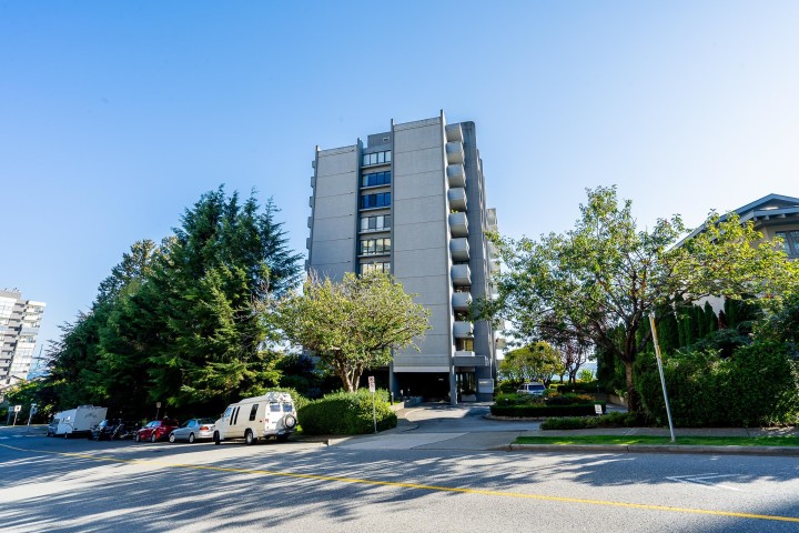 Photo 29 at 301 - 1930 Bellevue Avenue, Ambleside, West Vancouver