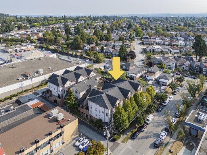Photo 24 at 203 - 5625 Senlac Street, Killarney VE, Vancouver East