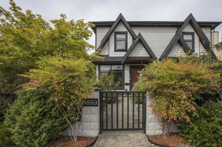 Photo 5 at 8559 Montcalm Street, Marpole, Vancouver West