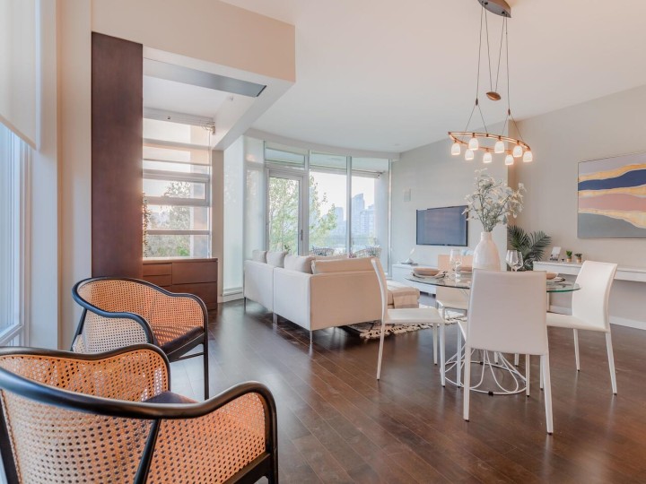 Photo 5 at 404 - 1616 Columbia Street, False Creek, Vancouver West