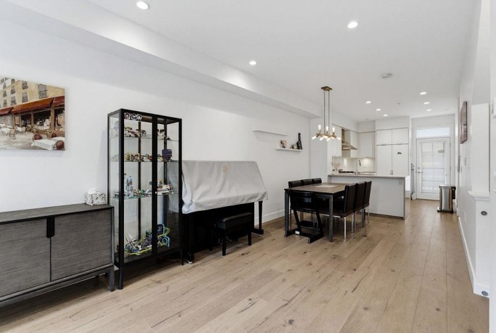 Photo 12 at 8123 Shaughnessy Street, Marpole, Vancouver West