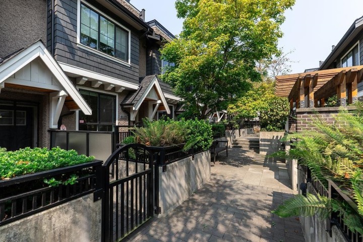 Photo 8 at 8123 Shaughnessy Street, Marpole, Vancouver West