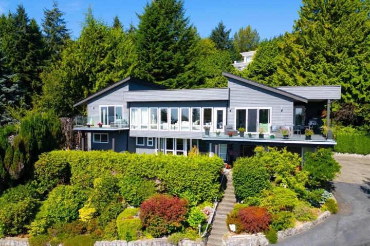 Photo 3 at 1135 Groveland Court, British Properties, West Vancouver