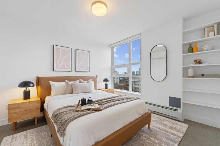 Photo 13 at 807 - 231 E Pender Street, Strathcona, Vancouver East