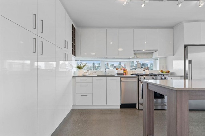 Photo 18 at 807 - 231 E Pender Street, Strathcona, Vancouver East