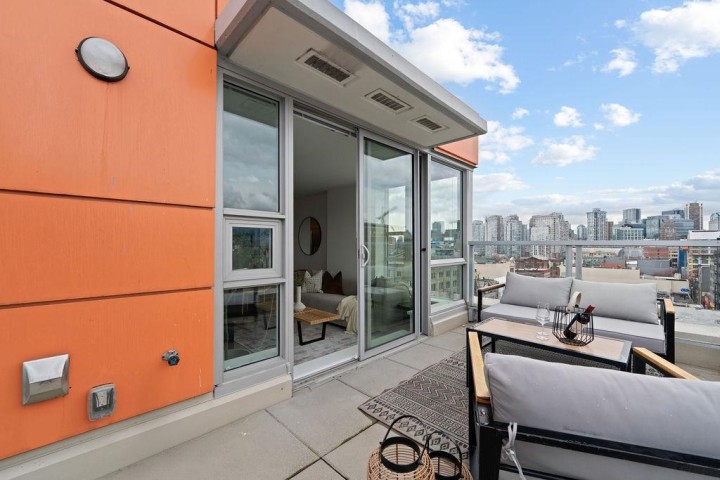 Photo 25 at 807 - 231 E Pender Street, Strathcona, Vancouver East