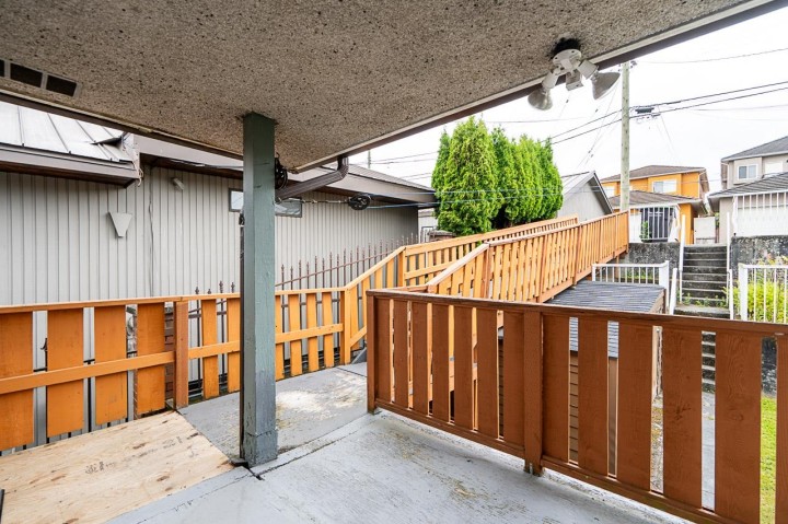 Photo 18 at 5326 Fleming Street, Knight, Vancouver East