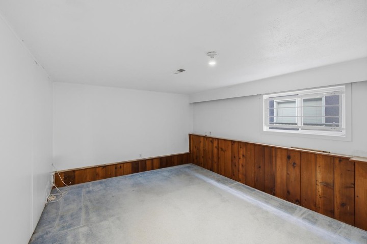 Photo 17 at 1016 E 18th Avenue, Fraser VE, Vancouver East