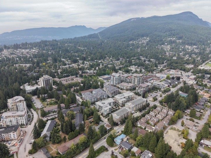 Photo 38 at 205 - 2663 Library Lane, Lynn Valley, North Vancouver