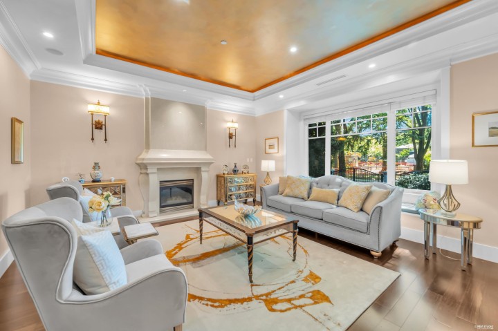 Photo 2 at 1425 W 26th Avenue, Shaughnessy, Vancouver West