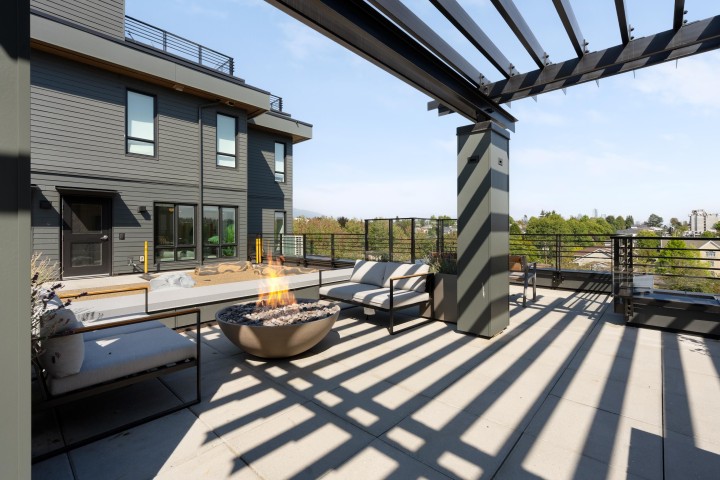 Photo 27 at 306 - 2450 Garden Drive, Grandview Woodland, Vancouver East