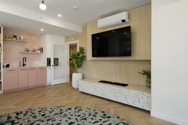 Photo 32 at 306 - 2450 Garden Drive, Grandview Woodland, Vancouver East