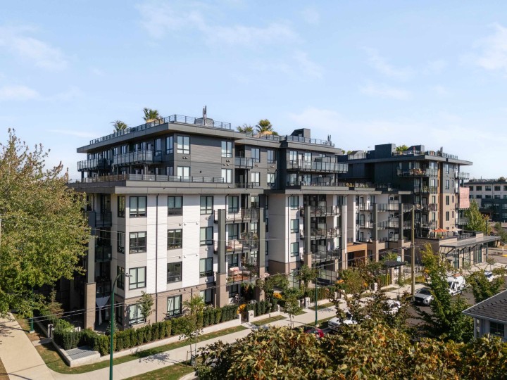Photo 18 at 306 - 2450 Garden Drive, Grandview Woodland, Vancouver East