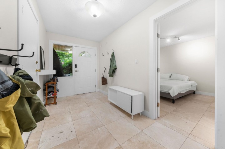 Photo 28 at 4 - 230 W 16th Street, Central Lonsdale, North Vancouver