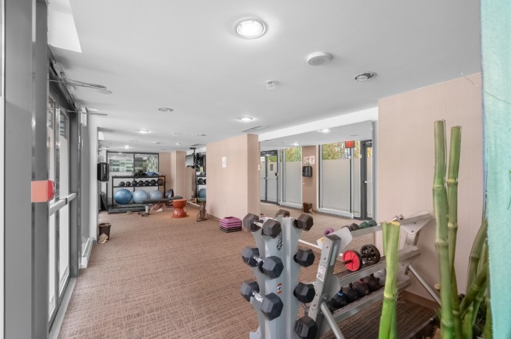 Photo 31 at 200 - 9 Smithe Mews, Yaletown, Vancouver West