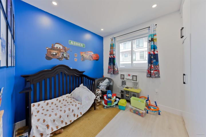 Photo 5 at 6532 Knight Street, Knight, Vancouver East