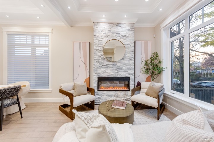 Photo 3 at 3582 Franklin Street, Hastings Sunrise, Vancouver East