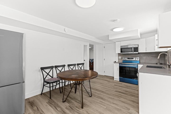 Photo 36 at 104 Bonnymuir Drive, Glenmore, West Vancouver