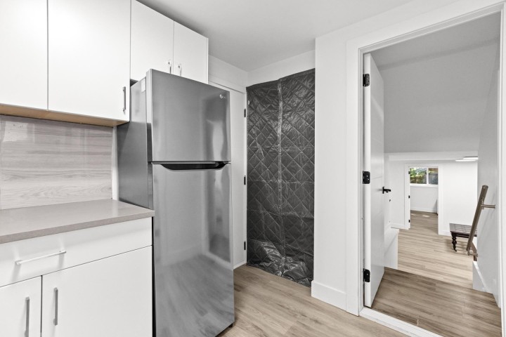 Photo 30 at 104 Bonnymuir Drive, Glenmore, West Vancouver