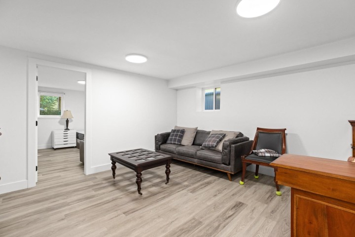 Photo 31 at 104 Bonnymuir Drive, Glenmore, West Vancouver