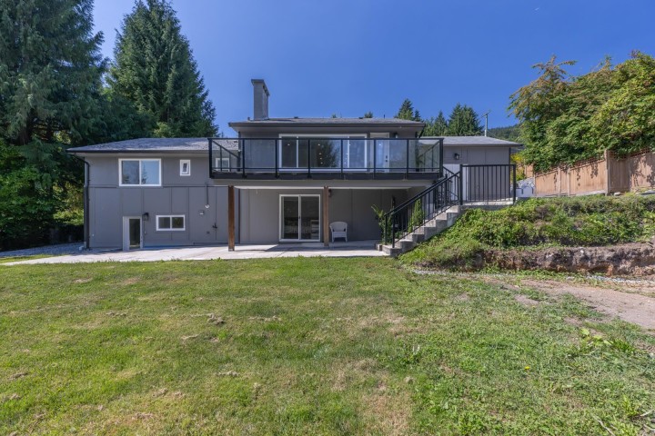 Photo 39 at 104 Bonnymuir Drive, Glenmore, West Vancouver