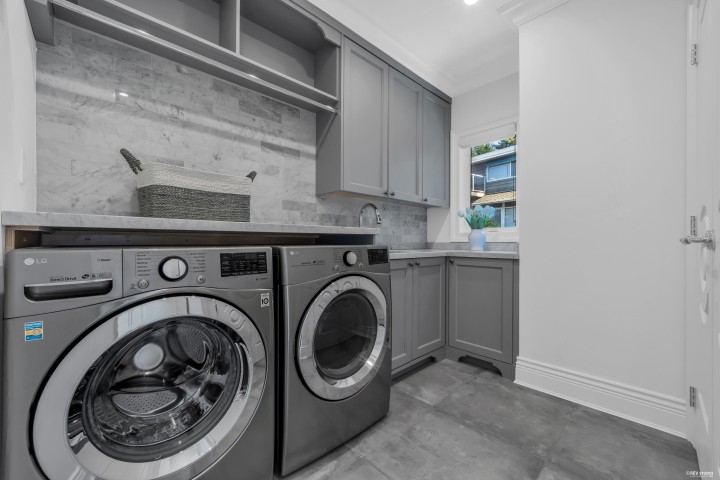 Photo 30 at 4135 Burkehill Place, Bayridge, West Vancouver