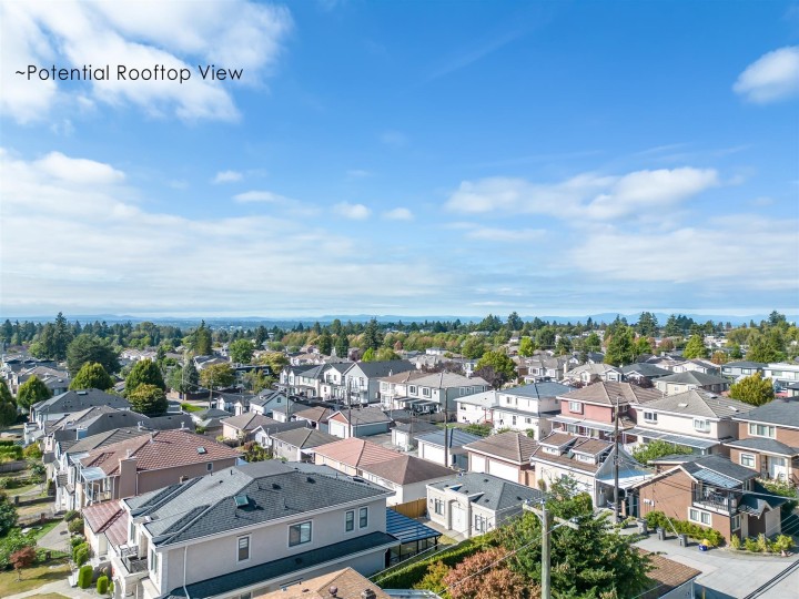 Photo 1 at 2840 E 49th Avenue, Killarney VE, Vancouver East