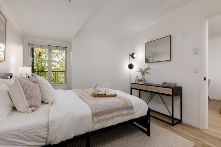 Photo 9 at 305 - 688 E 16th Avenue, Fraser VE, Vancouver East