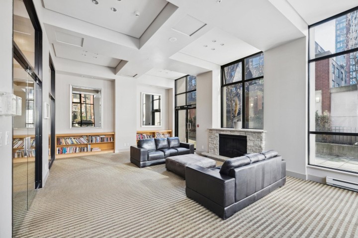 Photo 11 at 502 - 977 Mainland Street, Yaletown, Vancouver West