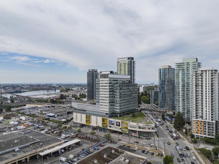 Photo 6 at 8080 Columbia Street, Marpole, Vancouver West