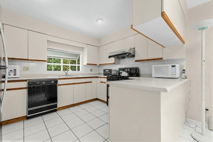 Photo 21 at 8080 Columbia Street, Marpole, Vancouver West