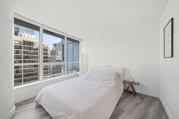 Photo 16 at 1511 - 833 Seymour Street, Downtown VW, Vancouver West