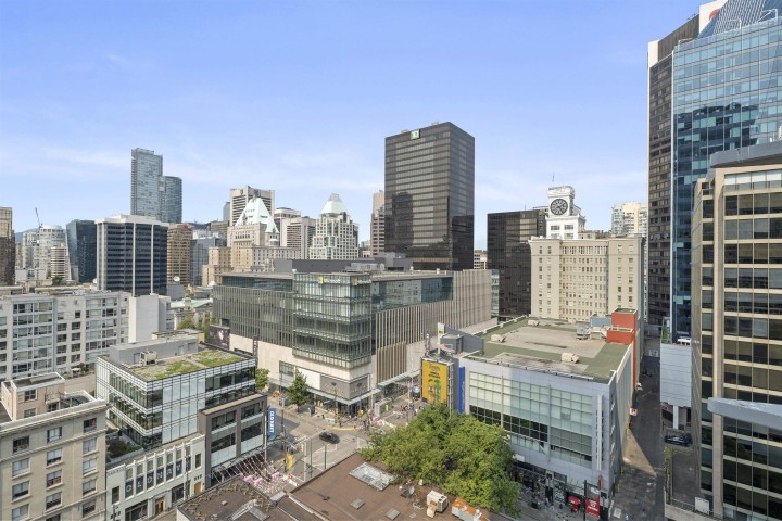 Photo 10 at 1511 - 833 Seymour Street, Downtown VW, Vancouver West