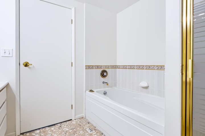 Photo 17 at PH1 - 2438 Heather Street, Fairview VW, Vancouver West