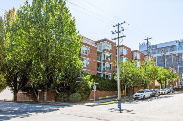 Photo 39 at PH1 - 2438 Heather Street, Fairview VW, Vancouver West