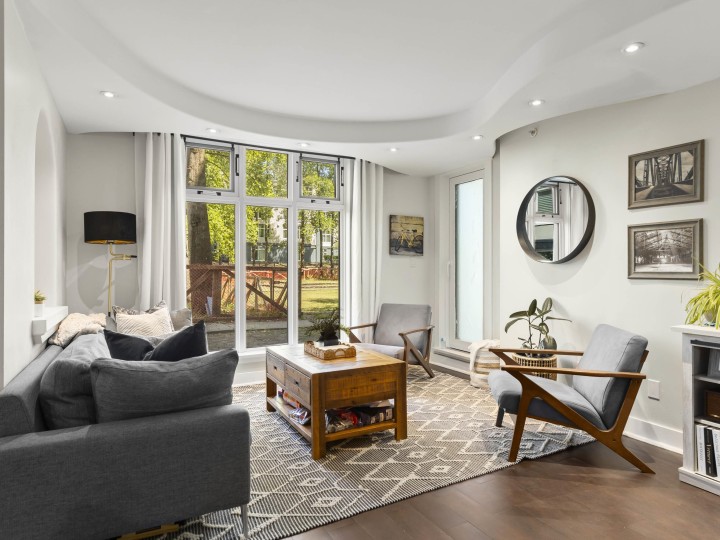 Photo 6 at 102 - 2528 E Broadway, Renfrew Heights, Vancouver East