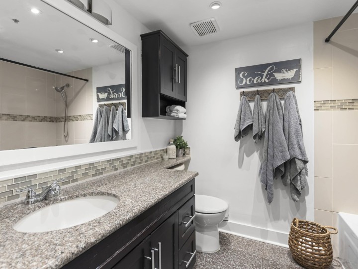 Photo 26 at 102 - 2528 E Broadway, Renfrew Heights, Vancouver East