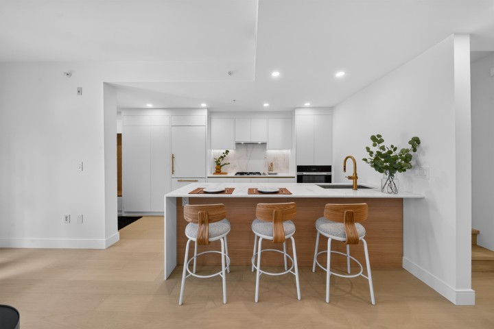 Photo 9 at 110 - 918 W 32nd Avenue, Cambie, Vancouver West