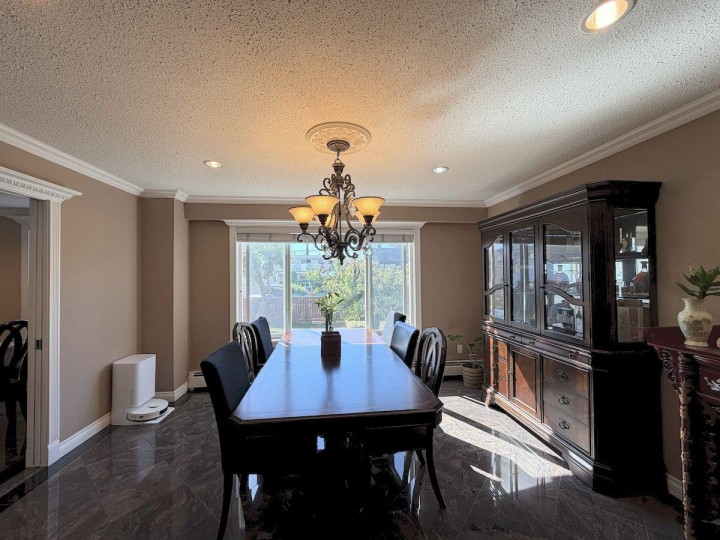 Photo 12 at 5885 Lincoln Street, Killarney VE, Vancouver East