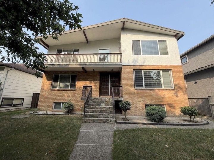 Photo 32 at 5885 Lincoln Street, Killarney VE, Vancouver East
