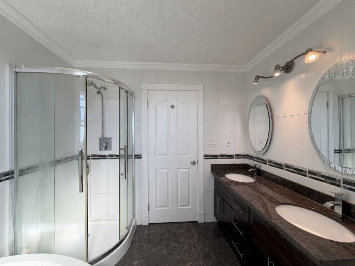 Photo 30 at 5885 Lincoln Street, Killarney VE, Vancouver East