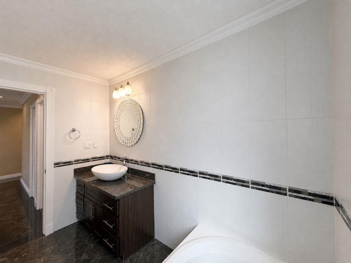 Photo 14 at 5885 Lincoln Street, Killarney VE, Vancouver East
