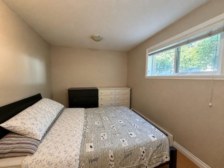 Photo 37 at 5885 Lincoln Street, Killarney VE, Vancouver East