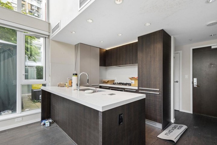Photo 13 at 307 - 1351 Continental Street, Downtown VW, Vancouver West