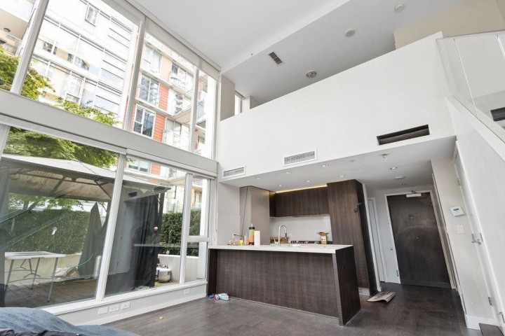 Photo 11 at 307 - 1351 Continental Street, Downtown VW, Vancouver West