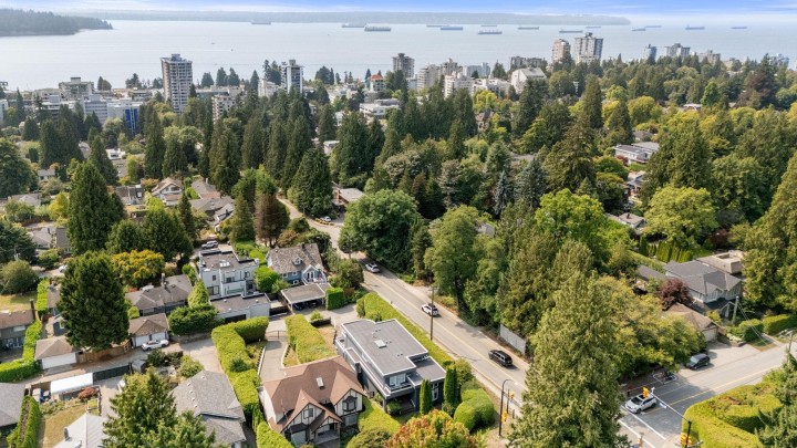 Photo 20 at 1494 Inglewood Avenue, Ambleside, West Vancouver