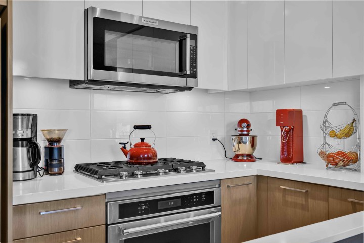 Photo 10 at 613 - 417 Great Northern Way, Strathcona, Vancouver East